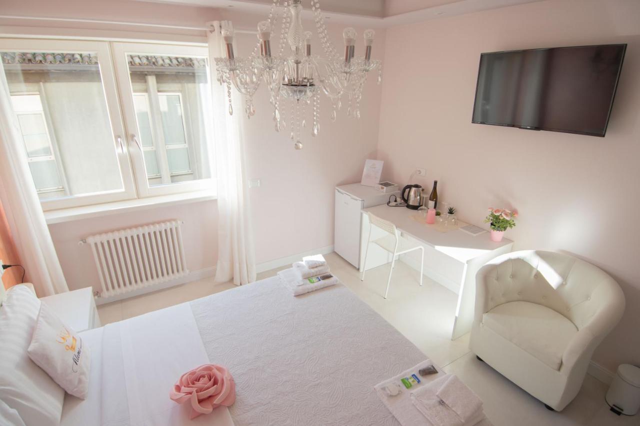 Klemi, Rooms In Old Town Dolomia Best Home Check In Automatico Trento Eksteriør bilde
